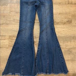 Cute judy blue bellbottoms